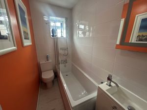 Photo 13- click for photo gallery